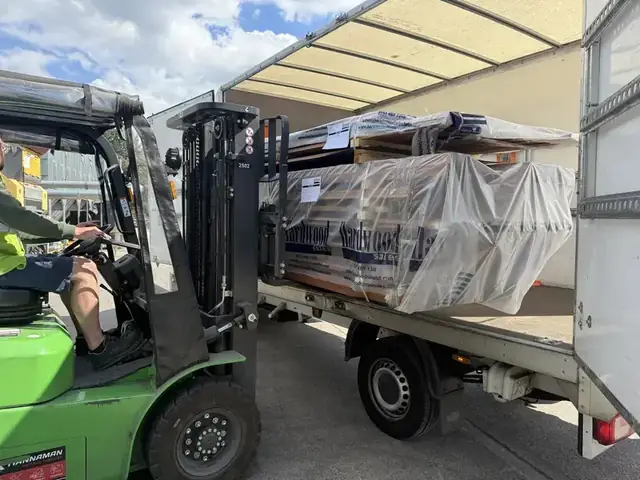 Courier load